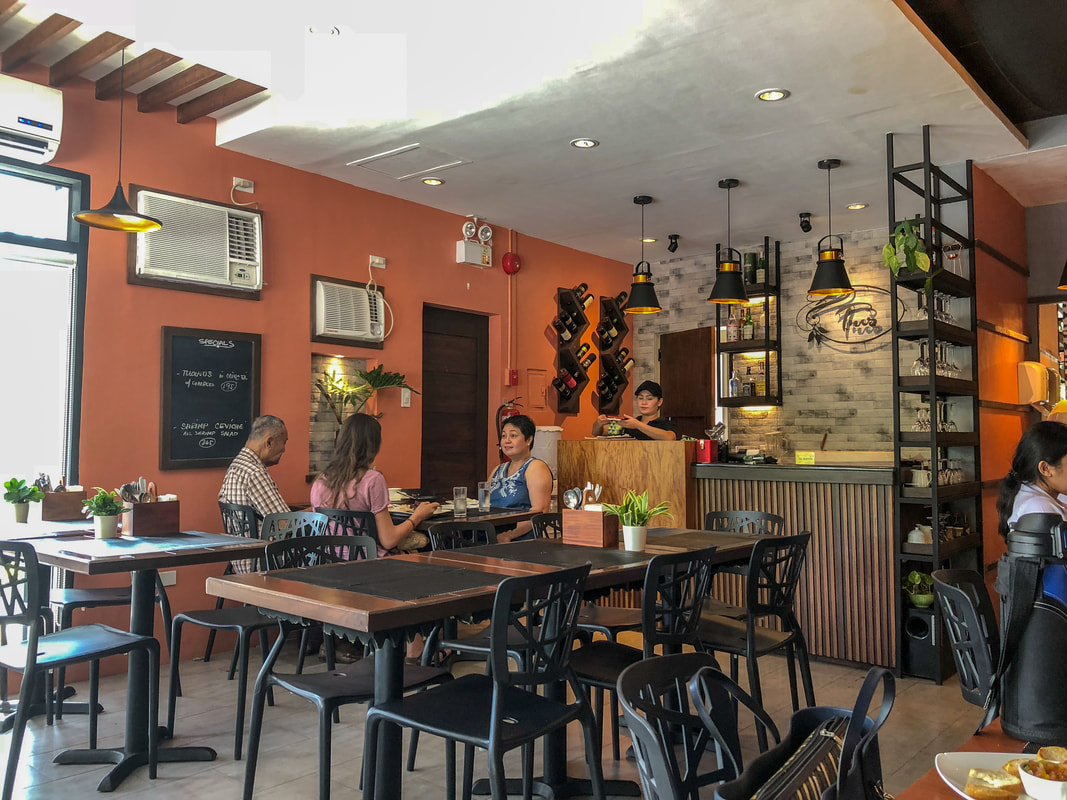The Tres Bistro, Interior, Dumaguete, Philippines © Patrik Lord Travel Blog