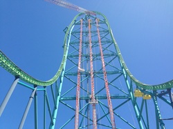 Zumanjaro: Drop of Doom Breaks World Record for Tallest Drop Ride at 41 Stories