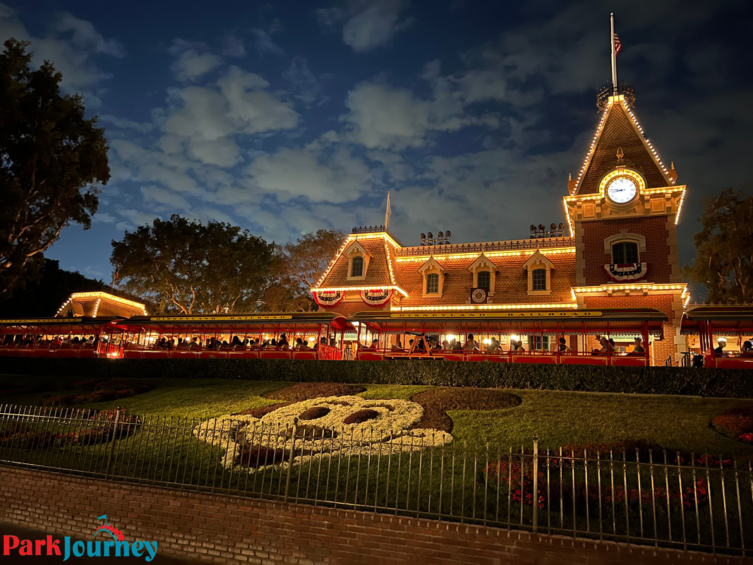Disneyland Update - Main Street Electrical Parade, Subs, Lamplight Lounge and More!