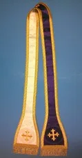 confessional stole, Roman, Gothic or compact