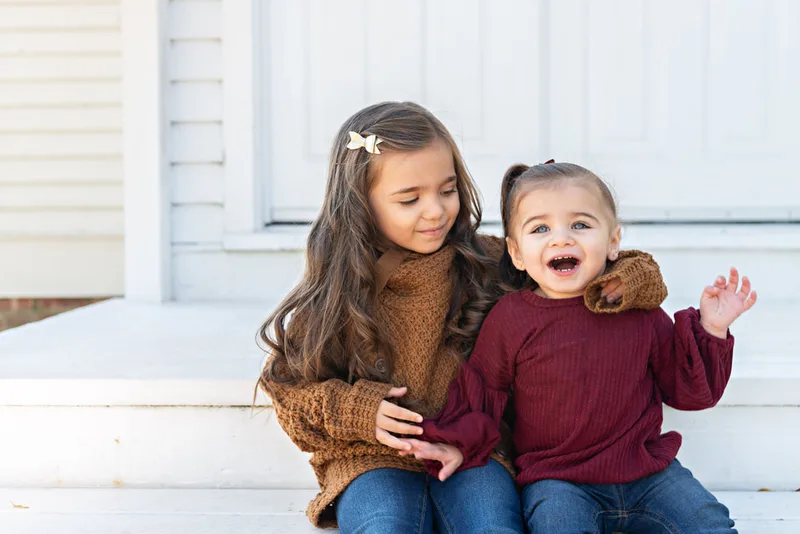 photo of two young sisters
