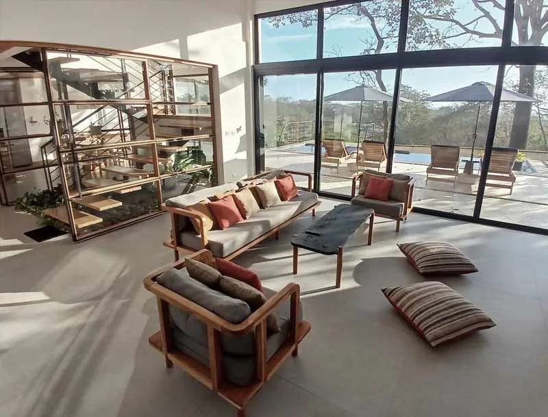Living Casa Emilia Nosara for Lamar retreat