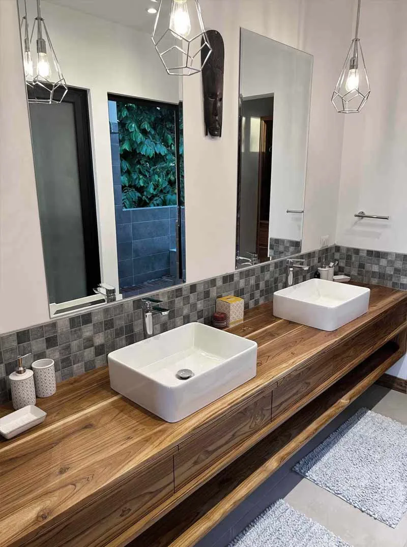 Master room bathroom Casa Emilia Nosara for Lamar retreat