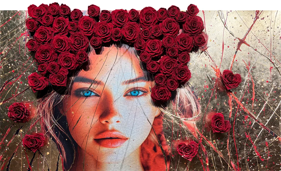 Artwork with real roses and pure gold