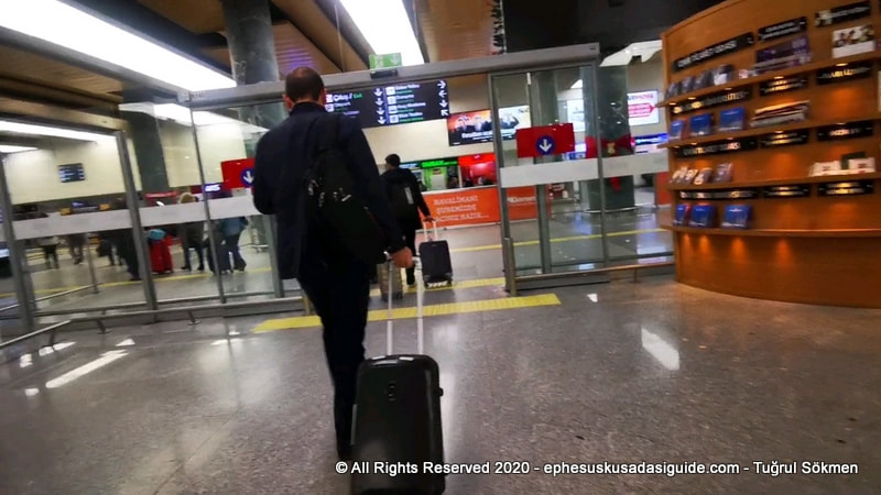 izmir-airport-exit-gate-at-domestic-arrivals-ephesus-tours