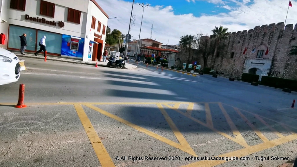 kusadasi downtown market