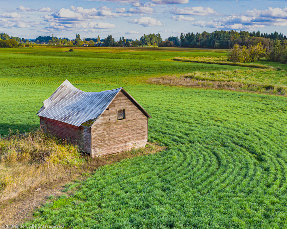 Photo of barn in Washington County, Oregon (drone view)