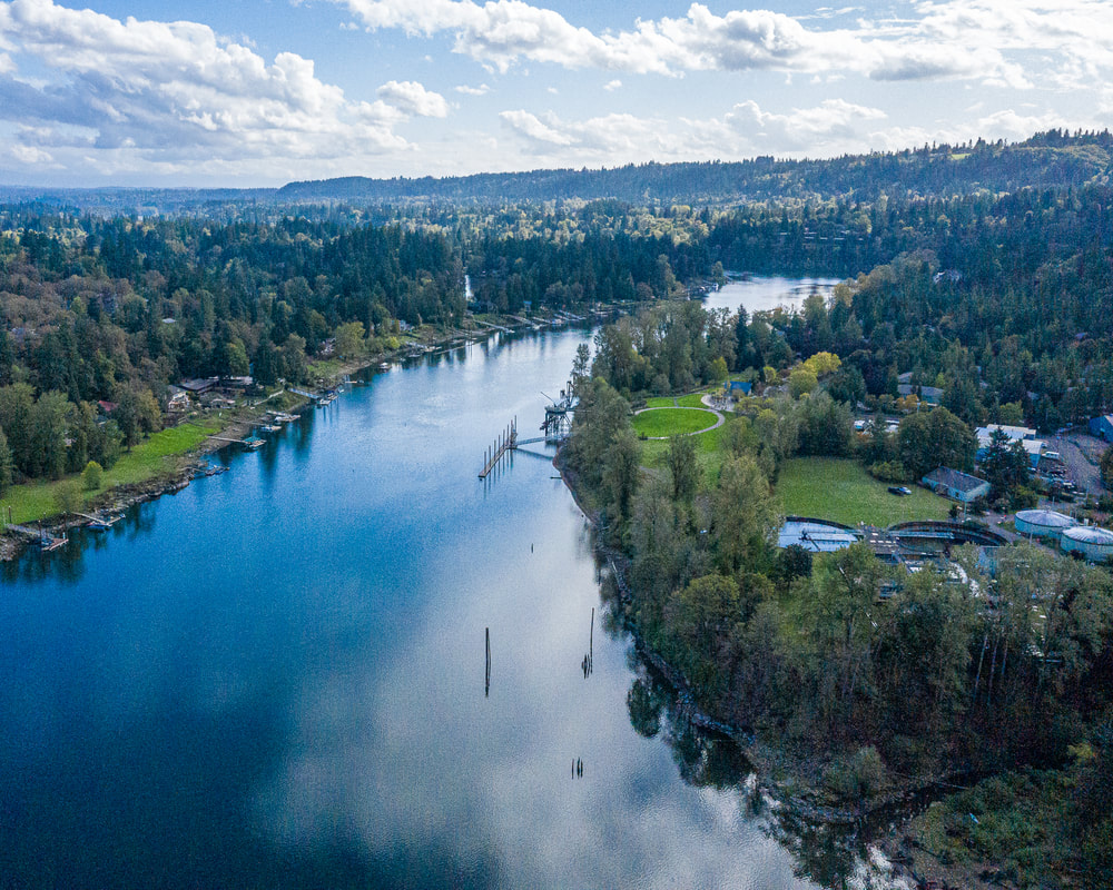 The Willamette River in Lake Oswego, Oregon