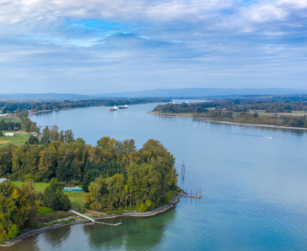 The Willamette River northeast of Portland
