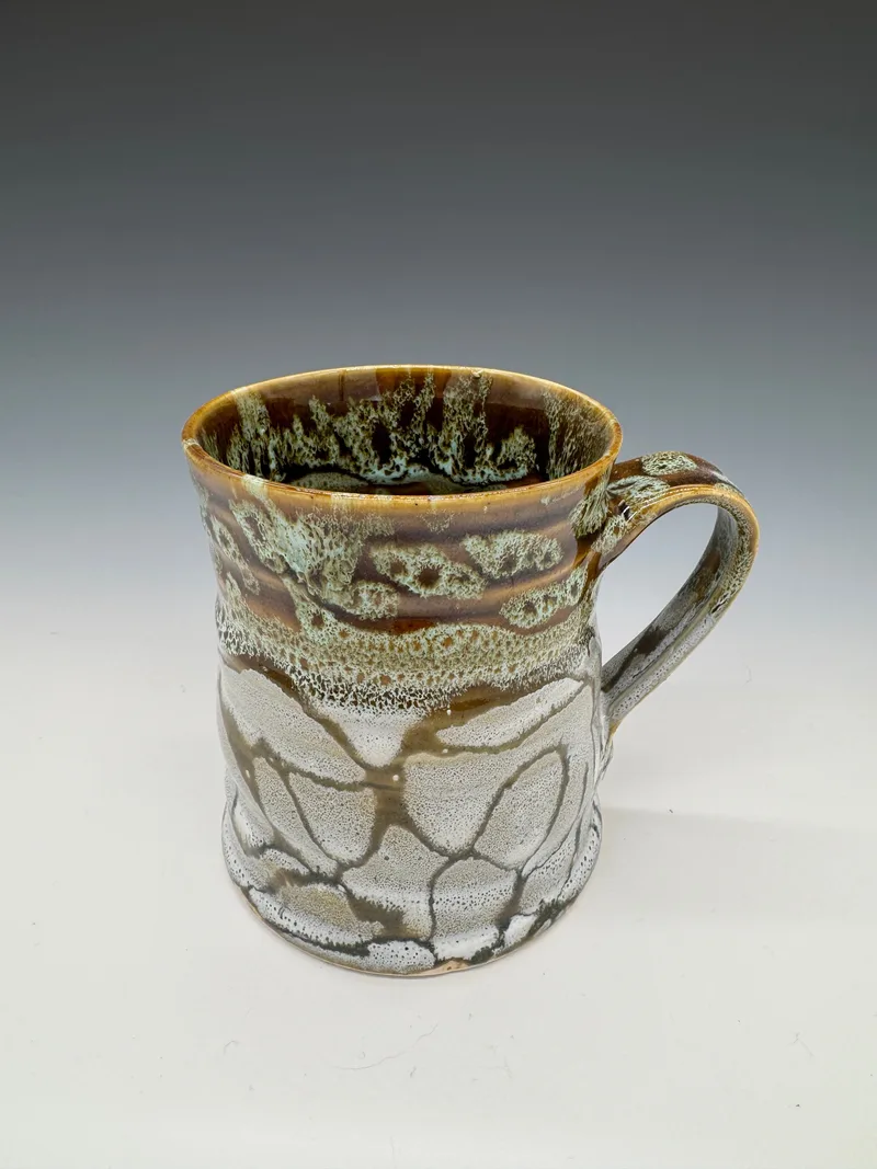 Large porcelain mug: D2S