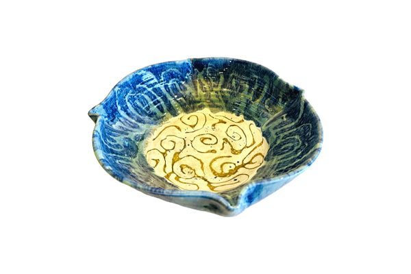 Large porcelain bowl: D5P
