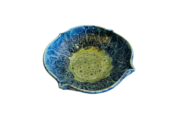 Porcelain serving bowl: D19P