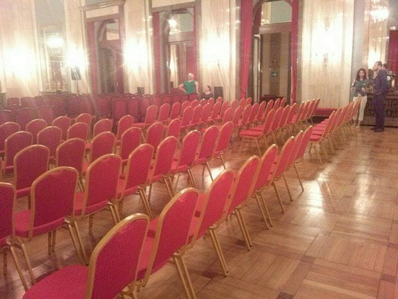 restoranske stolice iznajmljivanje