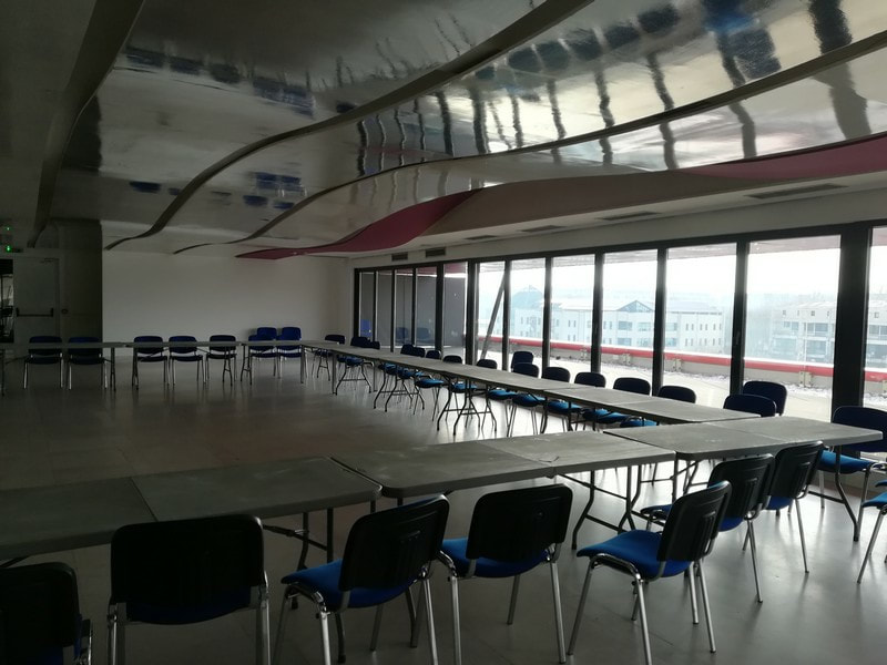 stolice za konferencije iznajmljivanje