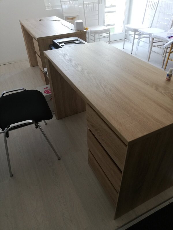 iznajmljivanje kancelarijskih stolova cena beograd