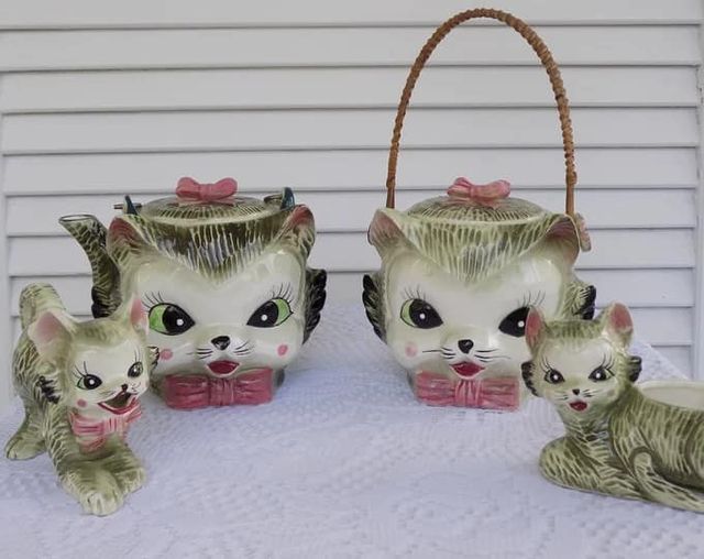 Here kitty, kitty...