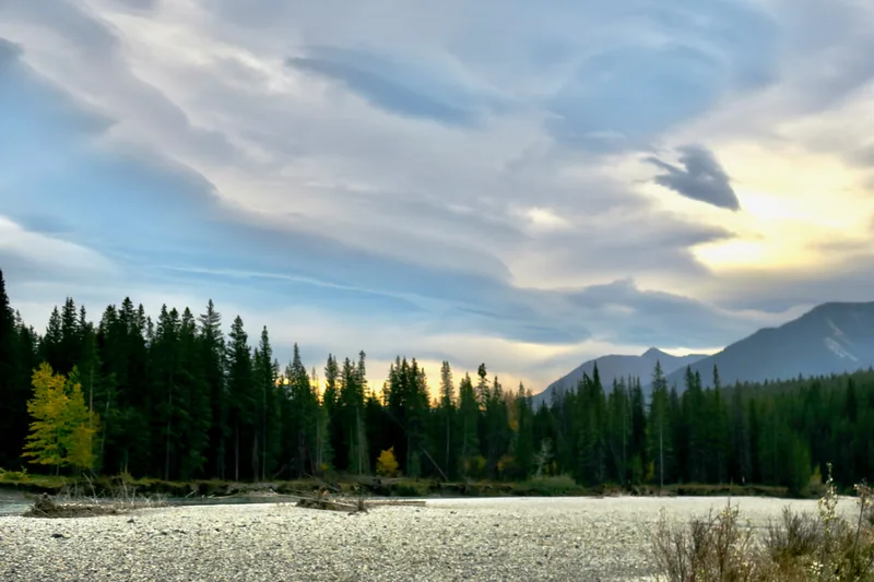 Incoming frontal system, Canmore
