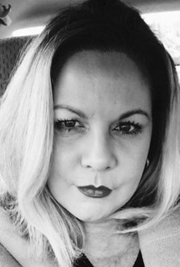 Carrie Joyner headshot
