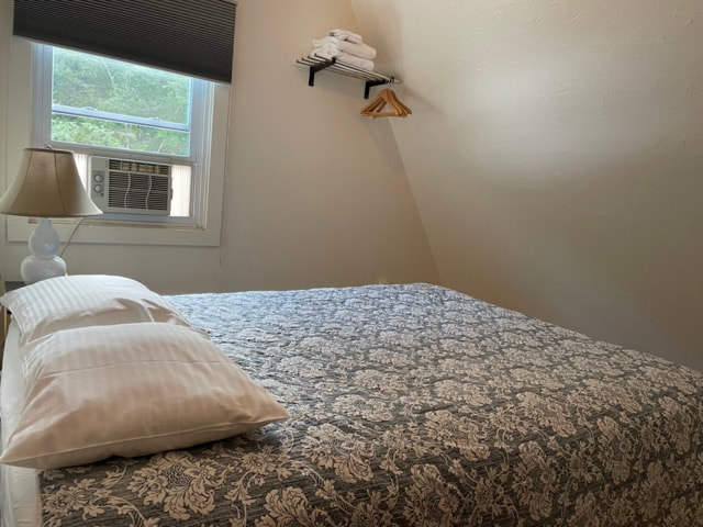 Queen bedroom