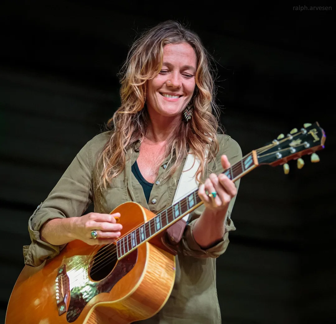 Kelley Mickwee