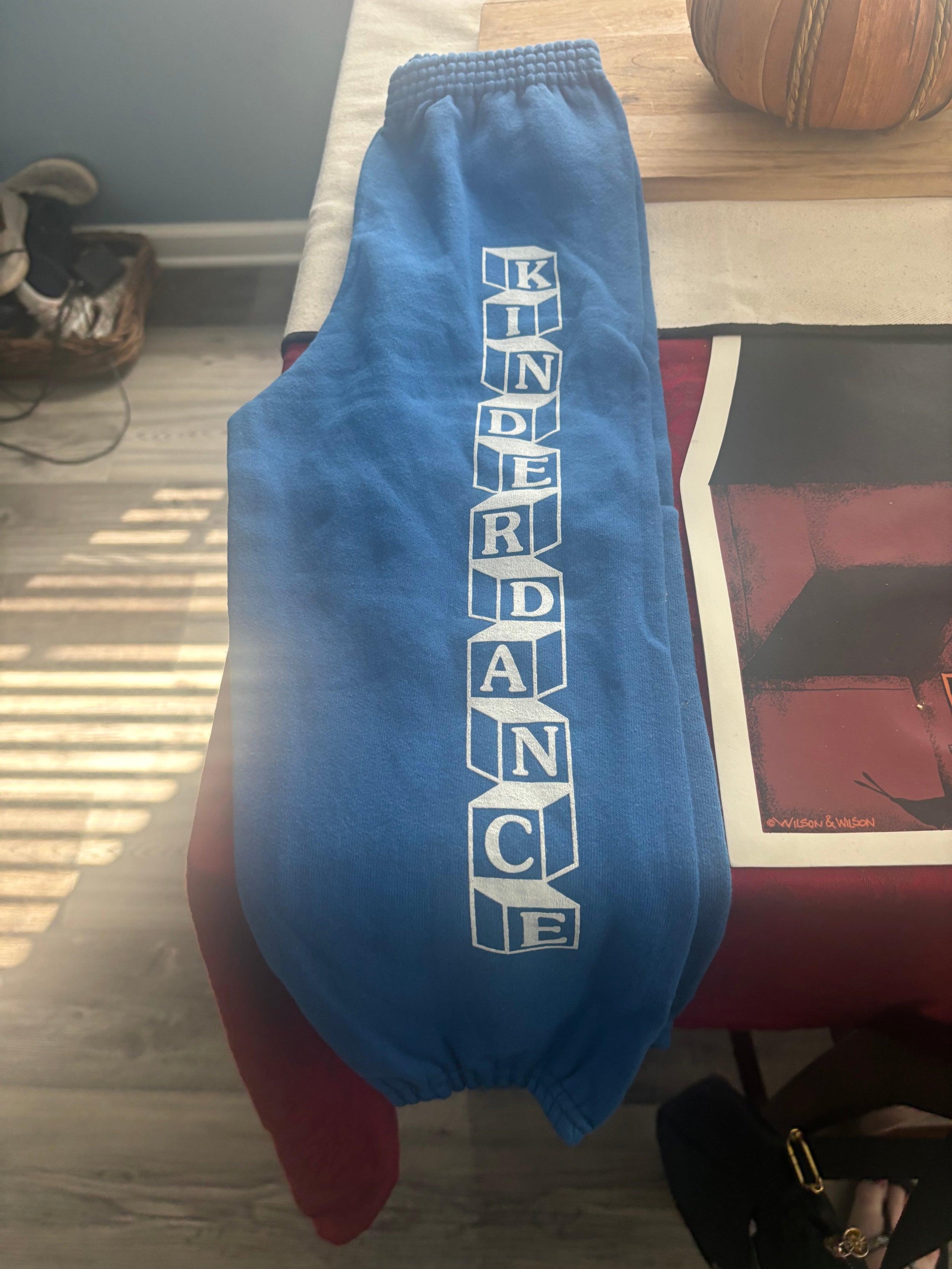 Medium blue sweatpants with logo