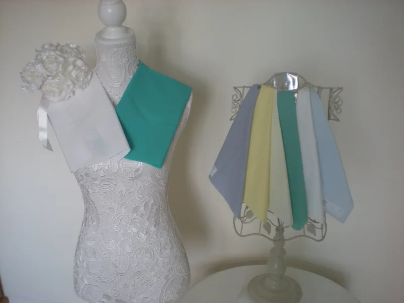 Mother of Bride, Wedding Outfit Colour advice,
Colour Complements,
Ramsgate