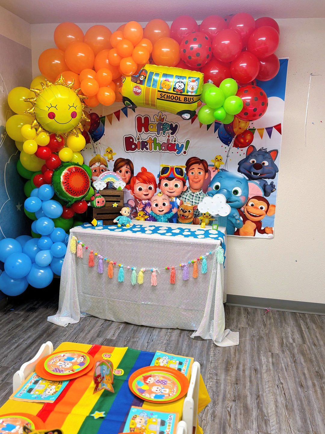 CoComelon birthday party at Smarty Sprouts, showing Flower’s Full Themed Décor.