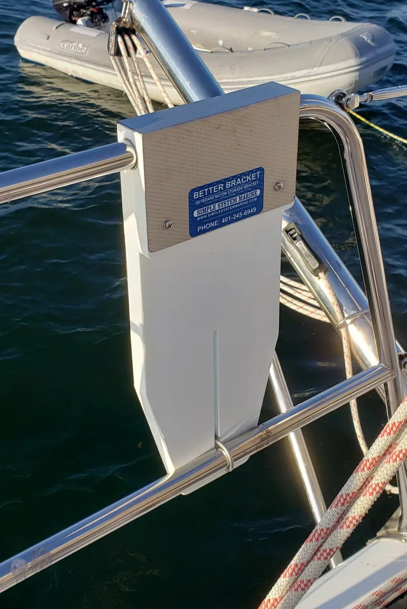 Heavy Duty Double Rail Outboard Motor Bracket. Holds Motors up to 120 pounds
