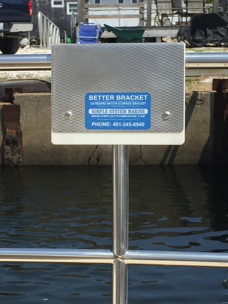 SSM 1 – 1″ T Rail Mounted Bracket
