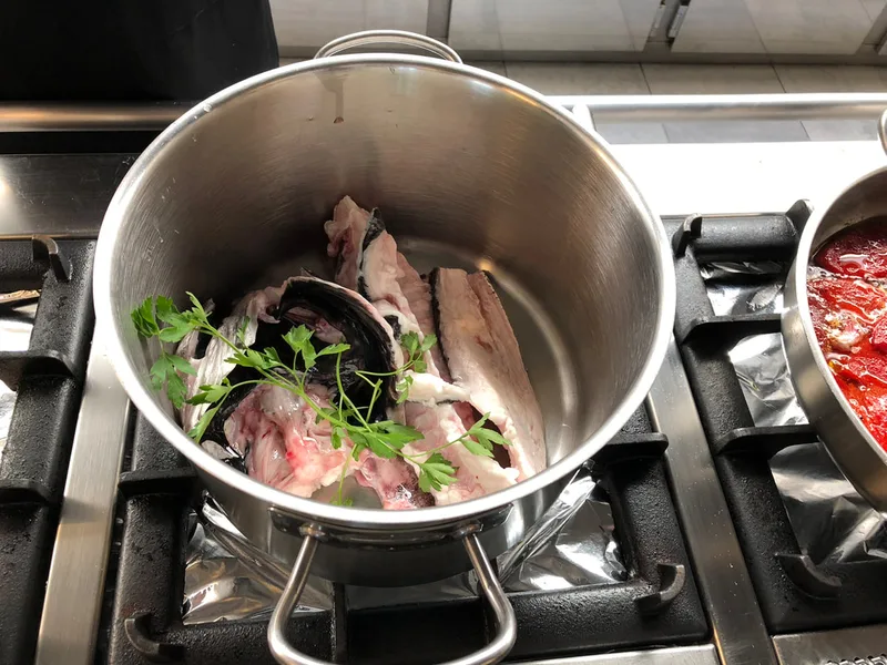 making fumet or fish stock