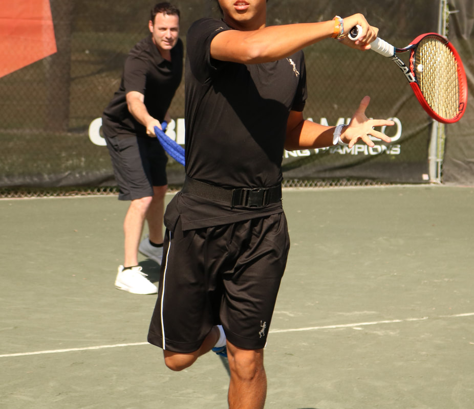 Mark Kovacs training an athlete