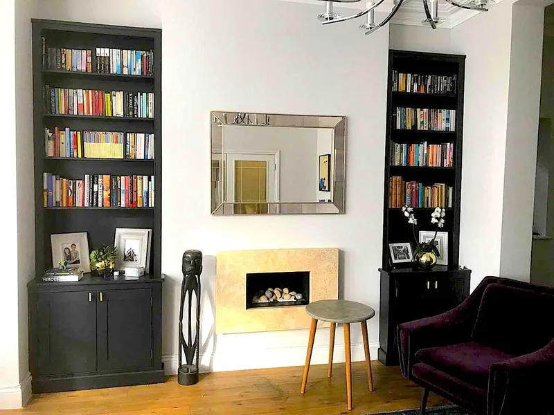 Elegant Alcove cabinets North London 