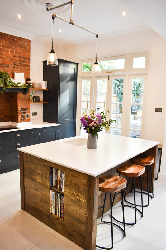 Mixed reclaimed and solid timber 'in frame' shaker kitchen in Crouch End North London