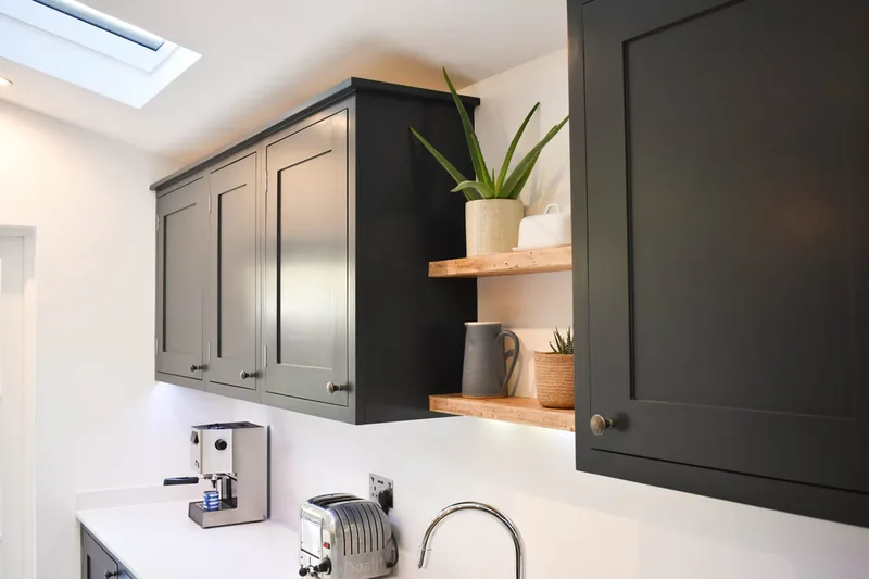 Mixed reclaimed and solid timber 'in frame' shaker kitchen in Crouch End North London