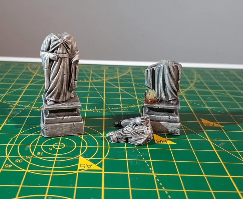 Arkenfel Ruined Statues 28mm