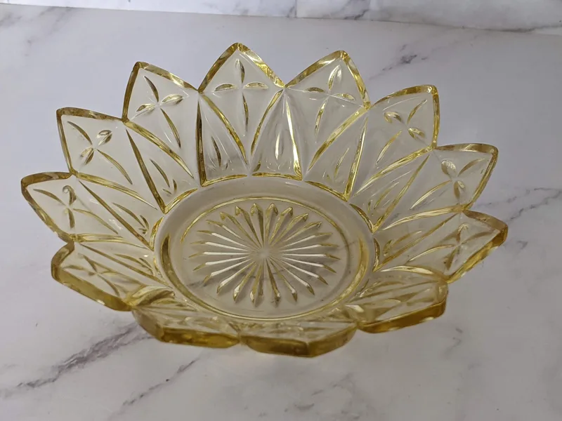 Federal Glass Amber Petal Dish