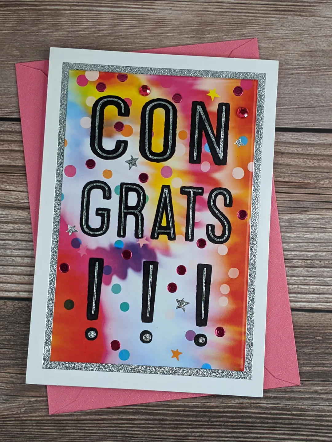 Write a great message in your graduation cards with these tips!