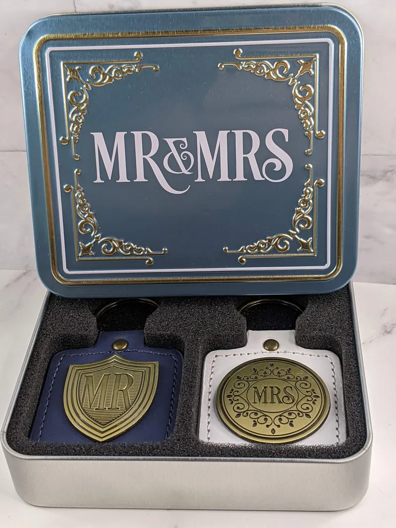 Mr and Mrs Lux Leather Keyrings Set