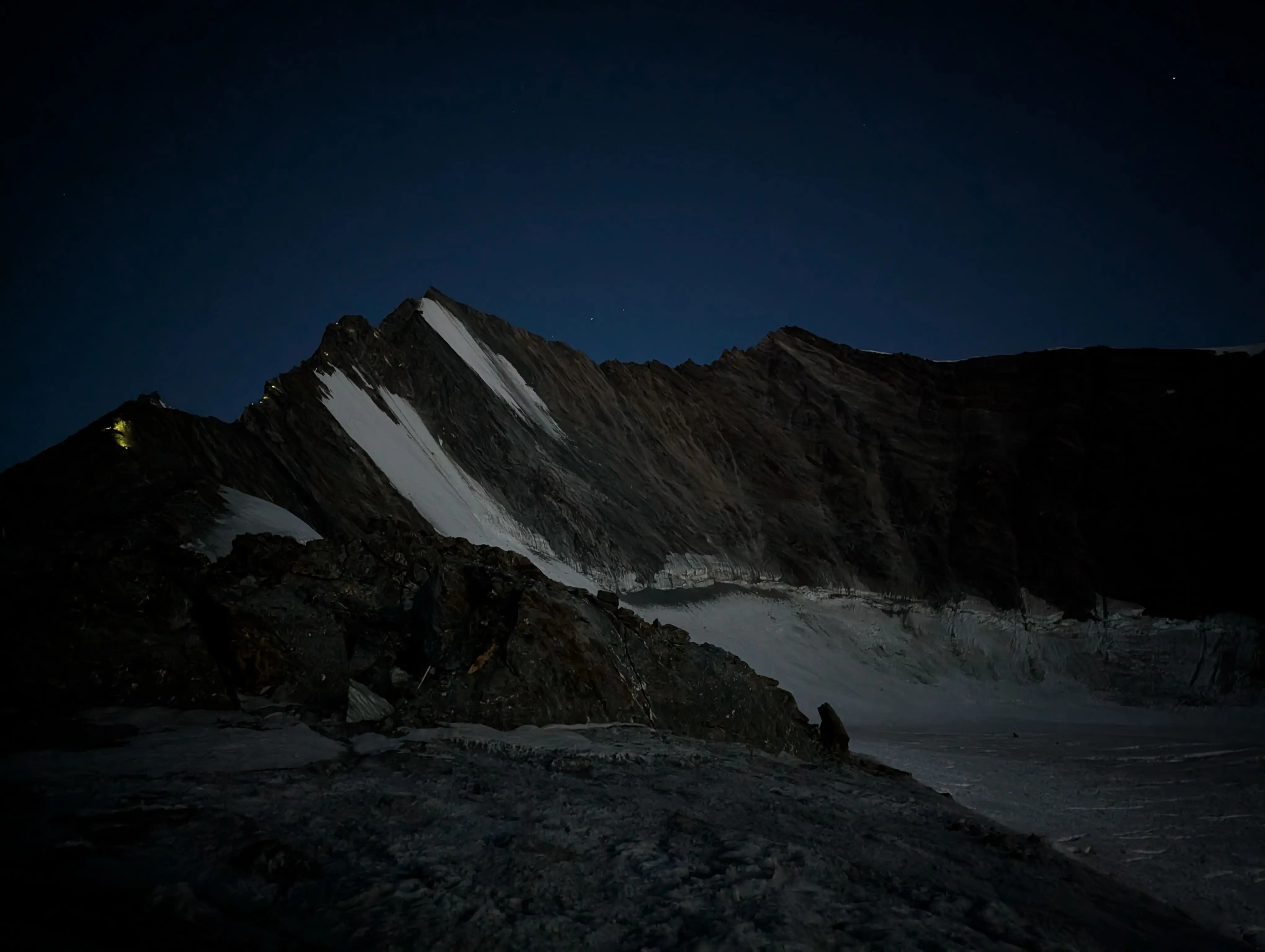 Headtorches heading up the Lenzspitze ridge