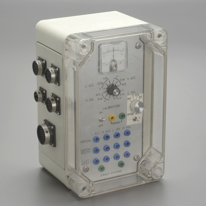 Seismic/Accelerometer