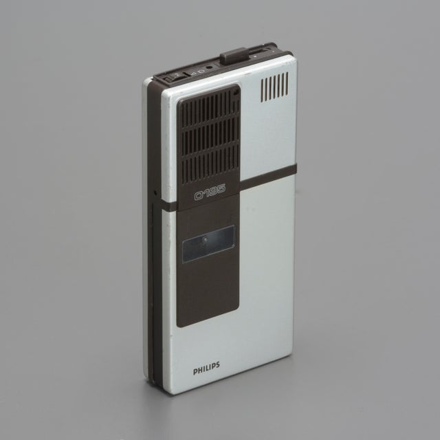 Micro and Mini Cassette Recorders
