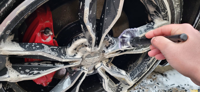 Car Detailing Renfrew - Ceramic Coating Renfrew - Paint Correction Renfrew