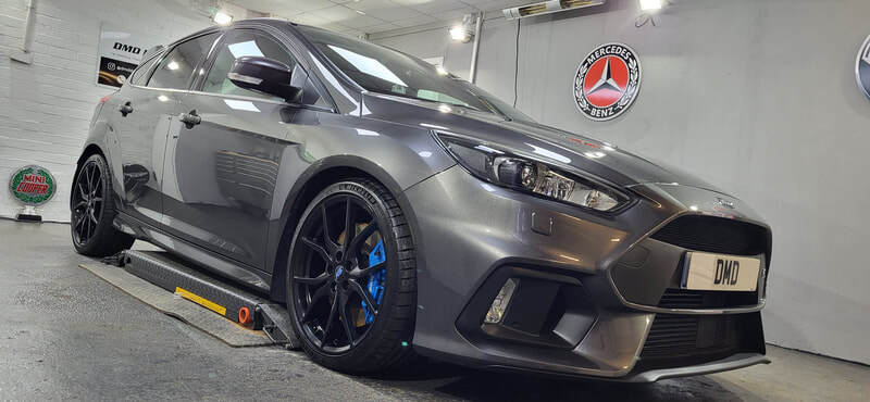 Ford Focus RS finished with ceramic coating showing deep gloss at DMD Car Detailing