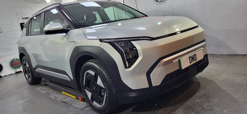 KIA EV3 showing coated gloss finish