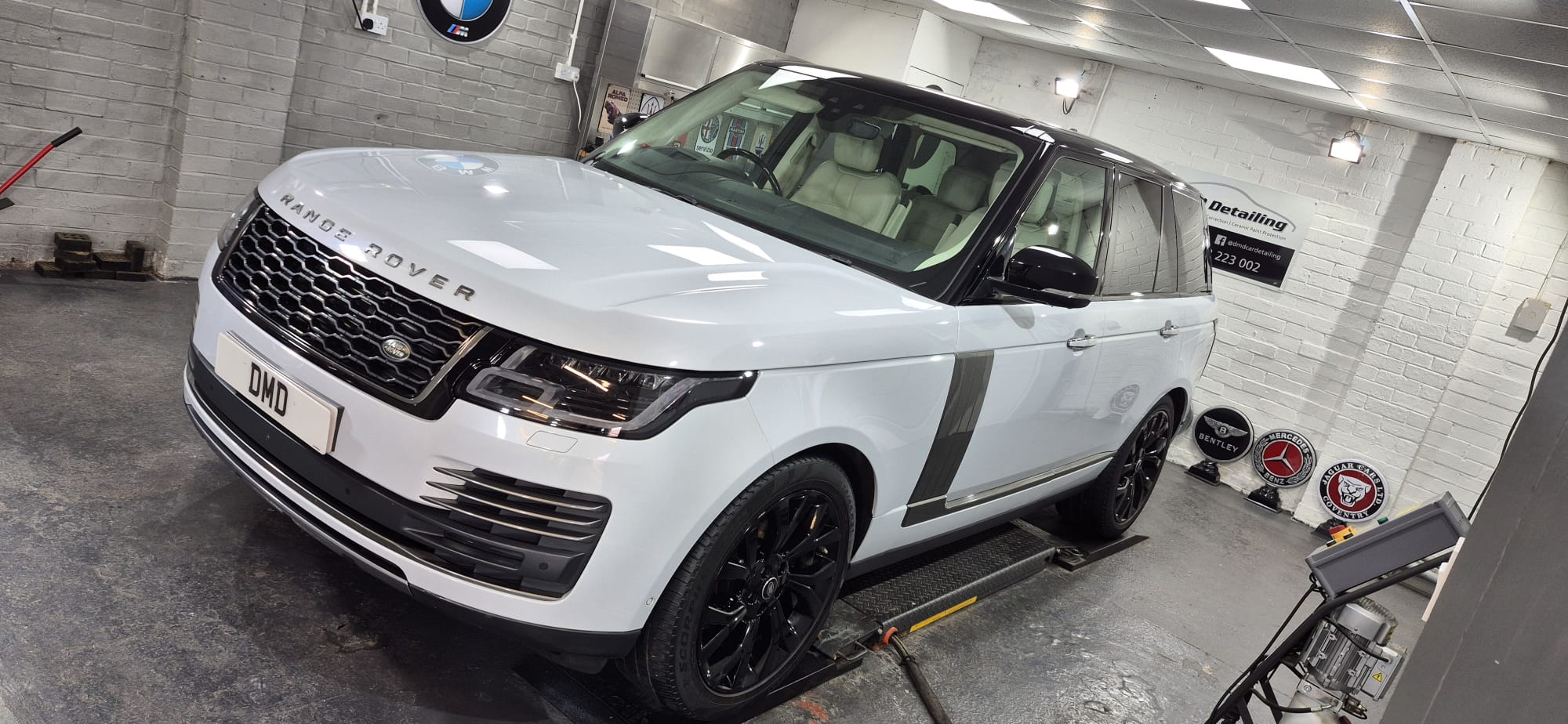 Paint Enhancement Detail on a 2019 Range Rover Autobiography SDV6 in Yulong White