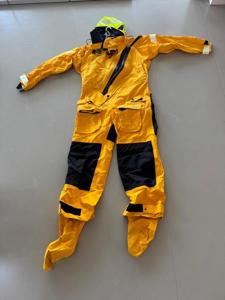 Musto HPX Gore-Tex Dry Suit (Large)