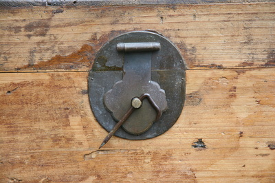 Upcycled coffee table detail