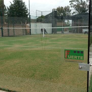 Canchas de Padel Tenis Pisando Fuerte